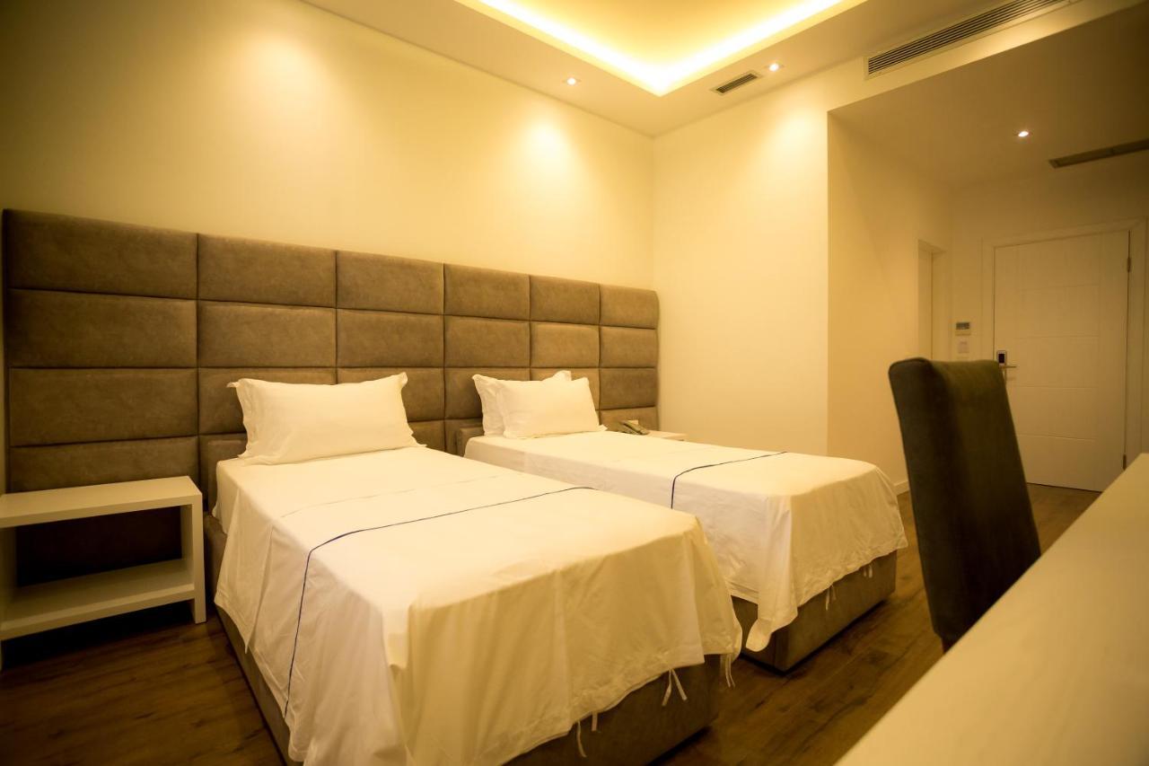 Havana Hotel Grile ภายนอก รูปภาพ
